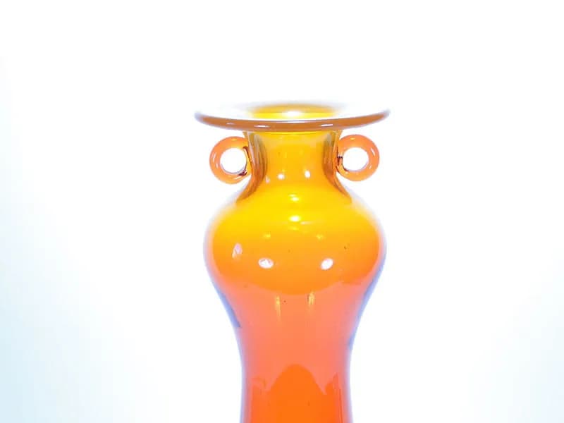 Wazony Huty Sudety - poznaj kultowe kolekcje szkła dekoracyjnego Wazony Huty Sudety - poznaj kultowe kolekcje szkła dekoracyjnego