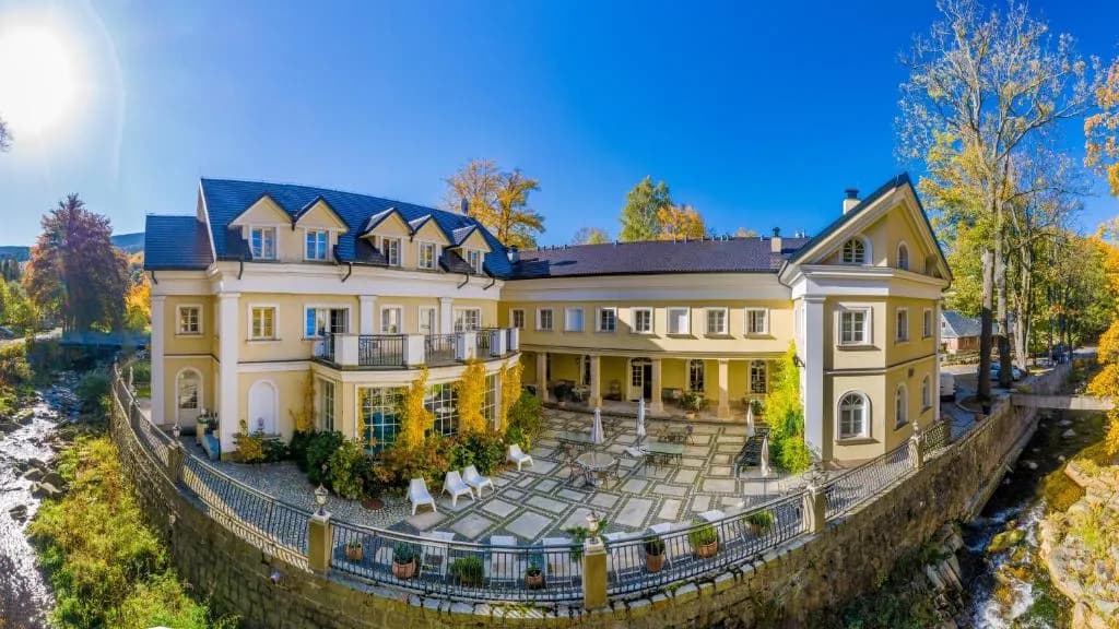 Hotel Stary Zdrój w Sudetach - luksusowy wypoczynek w sercu gór Hotel Stary Zdrój w Sudetach - luksusowy wypoczynek w sercu gór