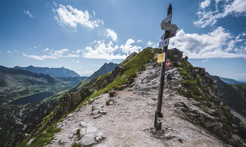 Jak dojść na Krzyżne z Doliny Pięciu Stawów: trasa, czas i trudność Jak dojść na Krzyżne z Doliny Pięciu Stawów: trasa, czas i trudność