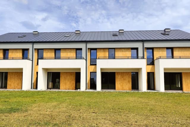 Domy na sprzedaż w Sudetach: aktualne ceny i najlepsze lokalizacje 2024 Domy na sprzedaż w Sudetach: aktualne ceny i najlepsze lokalizacje 2024