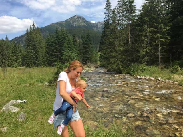 Dolina Kościeliska z dzieckiem - najlepszy pomysł na pierwszą wycieczkę w Tatry Dolina Kościeliska z dzieckiem - najlepszy pomysł na pierwszą wycieczkę w Tatry